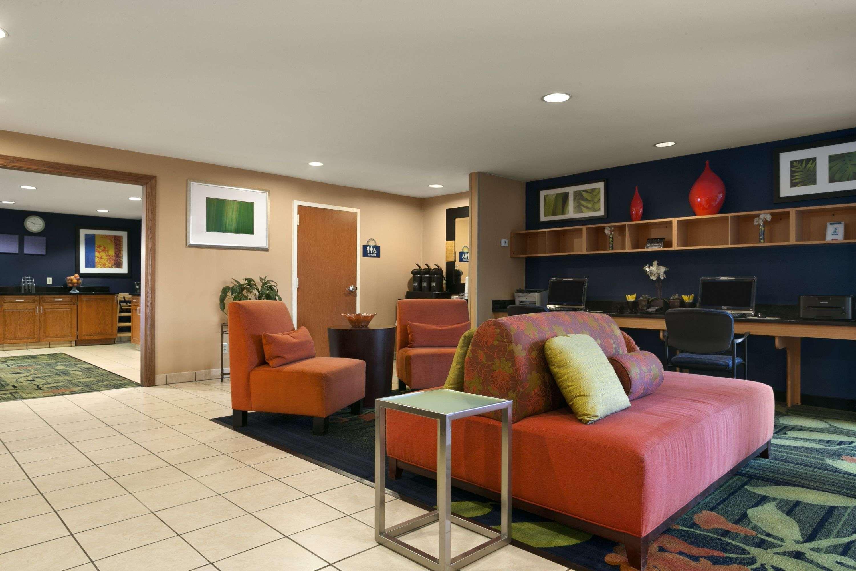 Days Inn By Wyndham Chattanooga/Hamilton Place Exterior photo